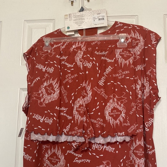 Warner Bros. Women’s and Women’s Plus Harry Potter 3 piece pajama set; size: S - Picture 3 of 3